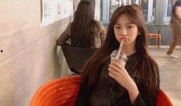 韩国女友吃瓜,揭秘娱乐圈那些不为人知的秘密